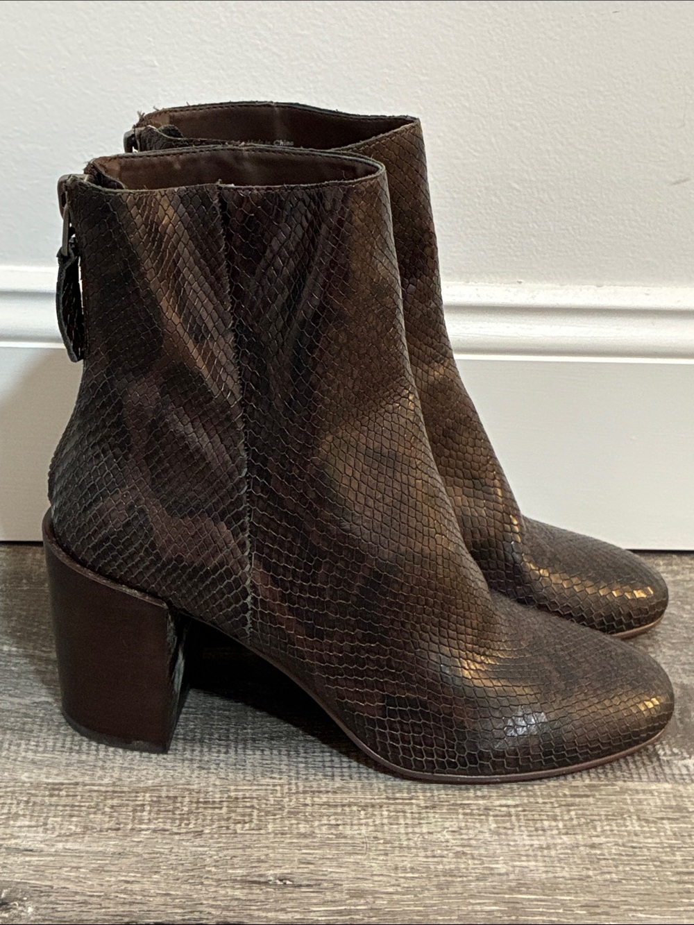 Dolce Vita Brown Snake-Embossed Leather Ankle Boots 8.5